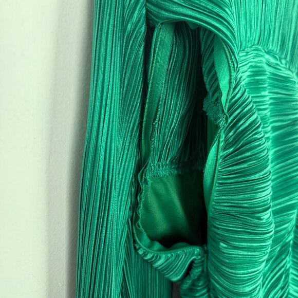 Hello Molly Hype Girl Plisse Long Sleeve Mini Dress Green US Size 8 - Picture 7 of 12